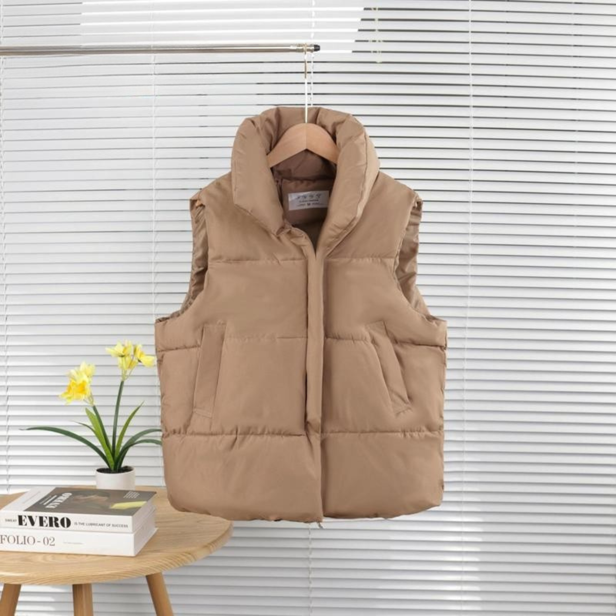 Alula™ | Oversized High-Neck Sleeveless Puffer